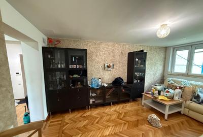 Apartament cu 4 camere semidecomandat, mobilat în Titan - 2