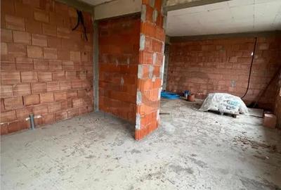 Casă cu 4 camere cu Teren 564 Mp în Centura - 17