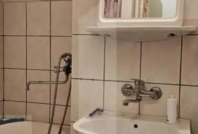 Apartament cu 2 camere semidecomandat în Simeria - 2