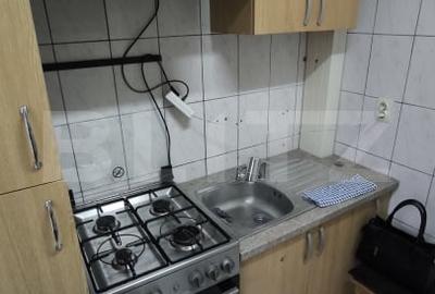 Apartament 2 camere, 40 mp, etaj intermediar, zona Catedrala - 6