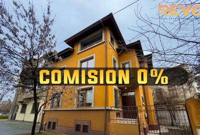 Casă cu 5 camere cu Canalizare în P-ța Victoriei - 1