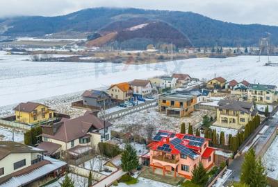 Casă cu 7 camere cu Teren 1000 Mp în Hărman - 9