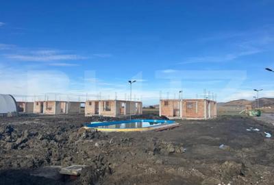 Casă cu 4 camere cu Teren 700 Mp în Sângeorgiu de Mureș