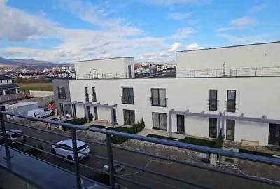 Casă cu 4 camere în Central - 5
