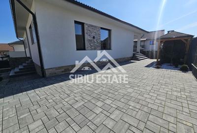 Casă individuală cu 4 camere cu Canalizare în Șelimbăr - 16