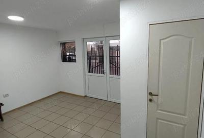 Spațiu comercial, de 16 mp, în Central - 2