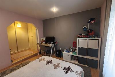 Apartament cu 3 camere decomandat în Central - 2