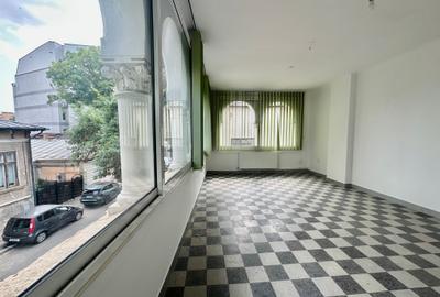 VILĂ INTERBELICĂ CU FARMEC ISTORIC – GRĂDINA ICOANEI - 25