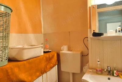 Apartament cu 3 camere decomandat în Central - 9