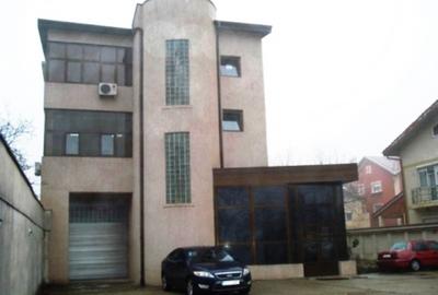 Casa Presei – Jiului, cladire birou & depozit/showroom, 580mp, parcare 15 locuri - 1