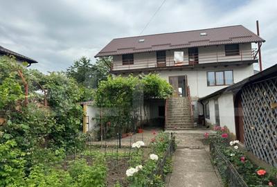 Oportunitate!! Cladire cu destinatie multipla , centru Radauti! Pret negociabil! - 2