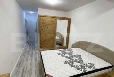 Apartament cu 3 camere, 100 mp, zona cartier 1Mai - 10
