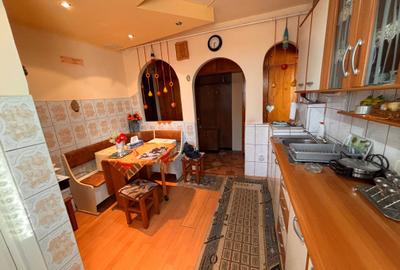 Apartament cu 2 camere nedecomandat, mobilat în Central - 3