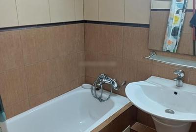 Garsoniera Panduri-inter. cu 13  Septembrie,5 min Marirott-Catedrala Neamului - 13