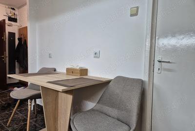 Inchiriez garsoniera - 6