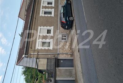 Casă cu 4 camere în Moroasa 1 - 5