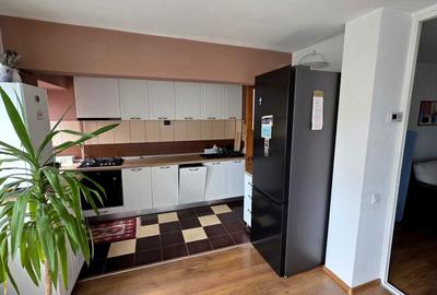 Apartament cu 2 camere decomandat în Central - 3