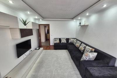 Apartament cu 2 camere decomandat în Micro IV - 15