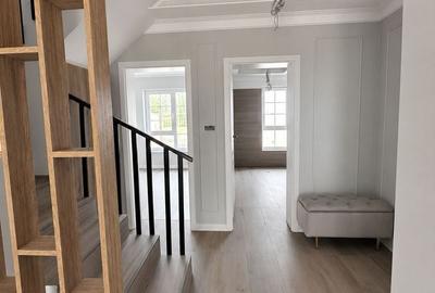 Duplex cu 4 camere cu Teren 273 Mp în Moșnița Nouă - 3