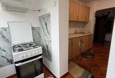 Apartament cu 2 camere decomandat în Giurgiului - 3