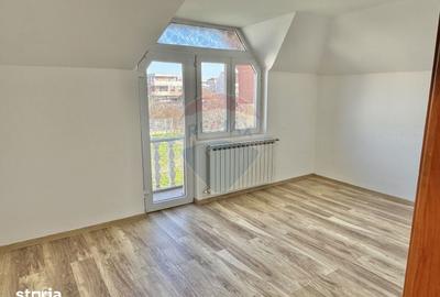 Casă cu 6 camere decomandat cu Teren 1000 Mp în Iosia - 12