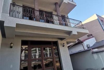 Timpuri Noi  vila 2023 P+3, 11 camere  4 bai - 1