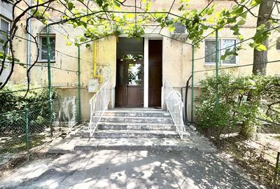 Apartament cu 3 camere semidecomandat, mobilat în Lipovei - 25