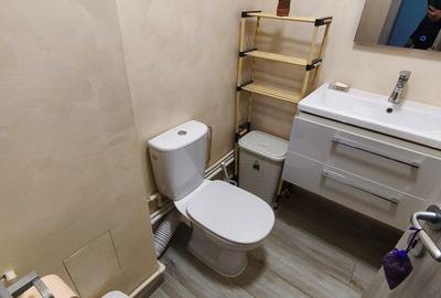 Apartament cu 3 camere în Republicii