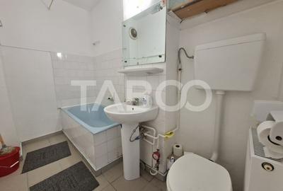 Apartament de vanzare 3 camere decomandat Mihai Viteazul bloc cu lift - 13