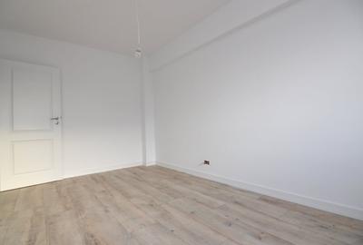 Apartament cu 3 camere semidecomandat în Calea Călărașilor - 12