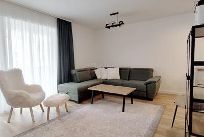 Apartament cu 3 camere semidecomandat, mobilat în Brașovul Vechi - 1