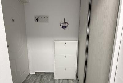Apartament cu 2 camere decomandat în Micro 5 - 2