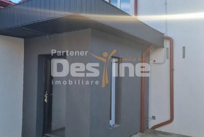 Casă individuală cu 5 camere cu Canalizare în Centrul Vechi - 2