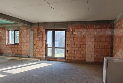 Casa cu 4 camere Tarlungeni pe un singur nivel INTABULATA t - 3