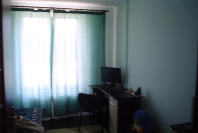 Apartament cu 3 camere decomandat în Independenței - 3