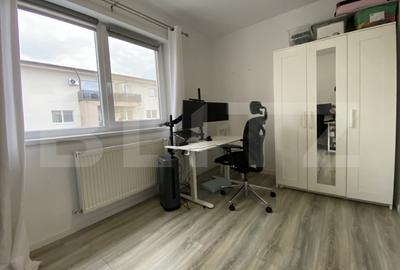 Apartament la cheie, 3 camere, 52 mp, 6 mp balcon, zona Metro - 7