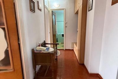 Apartament cu 3 camere decomandat în Răcădău - 7
