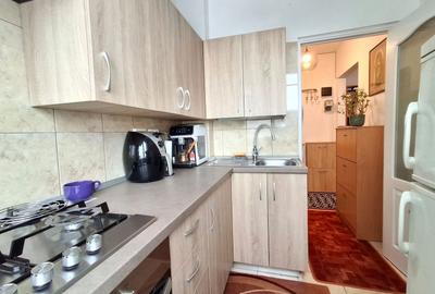 Apartament cu 2 camere semidecomandat, mobilat în P-ța Romană - 6
