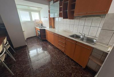 Apartament cu 2 camere decomandat în Văcăresti - 5