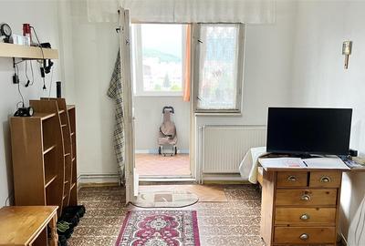 Apartament cu 2 camere decomandat în Calea București - 3