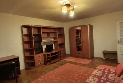 Apartament cu 2 camere decomandat în Calea București - 6