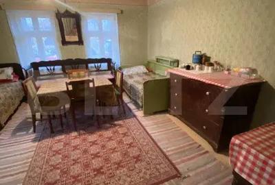 Casa cu anexe ?i 40 ari de gradina - 1