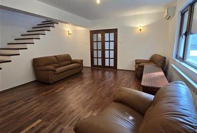 Casă individuală cu 9 camere cu Teren 250 Mp în Banu Manta - 2