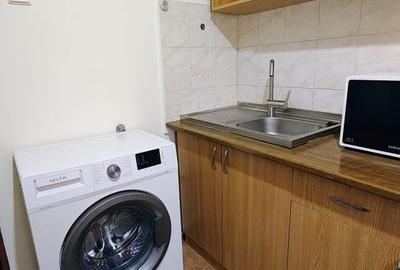 Garsonieră decomandată în Central - 2