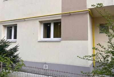 Apartament cu 4 camere semidecomandat în Central - 8