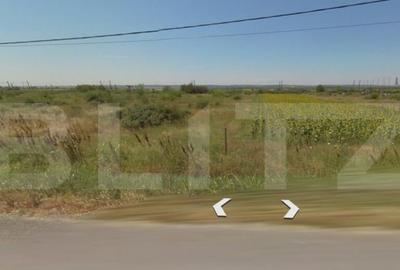 Teren de 2412 mp, în Central