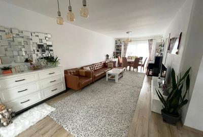 Duplex cu 4 camere cu Canalizare în Micești - 1