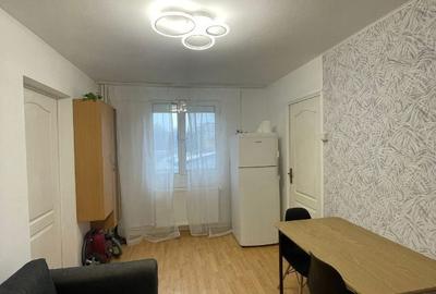 Apartament cu 3 camere în Tătărași - 1