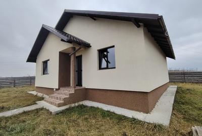 Casa cu 3 camere, intabulata, Horpaz - 1