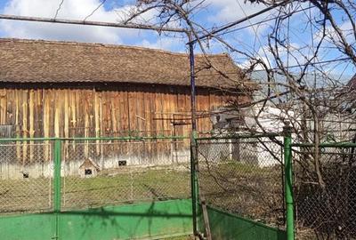 Casă cu 2 camere cu Teren 831 Mp în Șoarș - 4